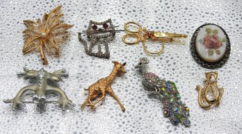 Lot # 110 Lot Of Vintage Pendant Pins