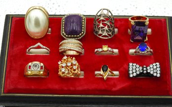 Lot # 123 Lot Of Gorgeous Ladies Rings