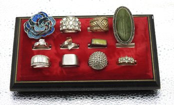 Lot # 124 Lot Of Pretty Ladies Rings