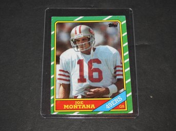 1986 Topps Joe Montana Football Card