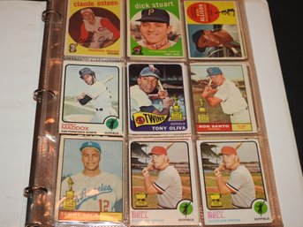 Nice Lot Of 1950s 60s 70s Baseball Cards In Binder