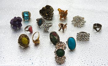 Estate Found Jewelry Ring Lot 2 Ring Sizes Are All Different