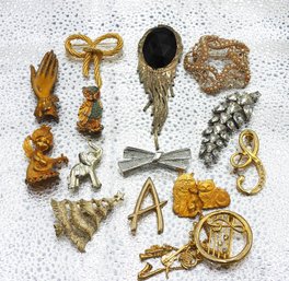 Lot # 183 Vintage Ladies Pendant Pins