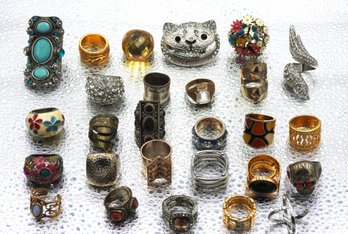 Lot # 199  Huge Lot Of Ladies Rings