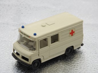 Vintage 1/43 SIKU Diecast Ambulance