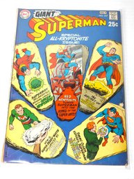 DC #227 Superman Comic Book Giant Edition Bagged & Boarded