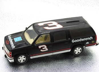 1/24 Dale Earnhardt Goodwrench Suburban Diecast Truck
