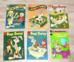 Lot Od Old Bugs Bunny 10 Cent Comic Books     JJ