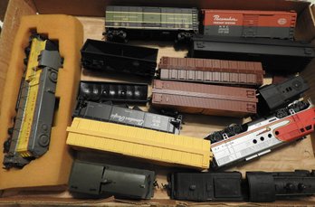 Lot #1 Of HO Trains