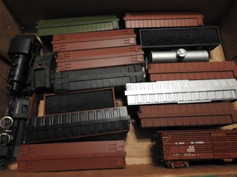 Lot Of HO Scale Trains # 3