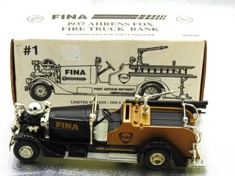 1/24 Black & Gold Diecast Fina Fire Truck
