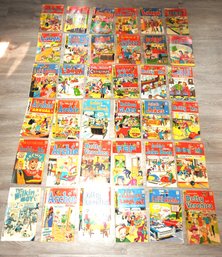Massive Lot Of Vintage Archies Comic Books    JJ