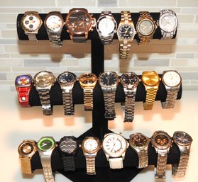 Large Lot Of Vintage Mens Watches