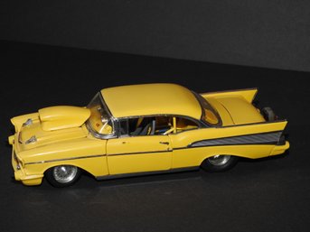 Danbury Mint 1957 Chevy Pro Street Hardtop 1/24 Diecast Car