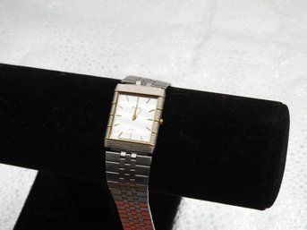 Vintage Elgin Stainless Steel With Gold Tones Wrist Watch