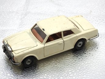 Vintage White Rolls Royce 1/43 Diecast Car