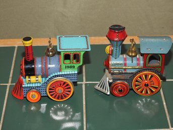 1980s Lot Of 2 Tin Litho Train Engines