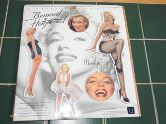 Sealed Set Of Large Marilyn Monroe Magnets