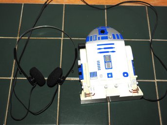 Vintage Star Wars R2D2 Cassette Player With Headphones