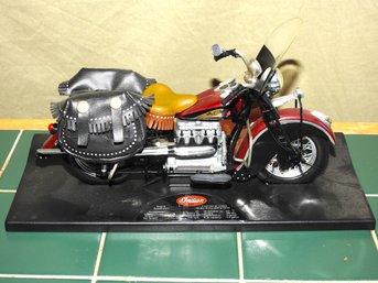 Authentic Detailed 1942 442 Diecast Motorcycle 1/10th Scale