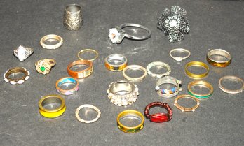 Estate Found Jewelry Ring Lot #4 All Rings Different Sizes