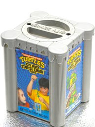 1990 Teenage Mutant Ninja Turtles City Sewer Turtle Chain Game