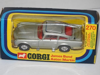 1977 Corgi James Bond 007 Aston Martin Diecast Car Never Out Of The Box