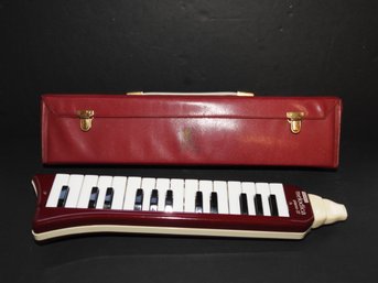 Vintage Hohner Melodica 27 Piano Orig Case