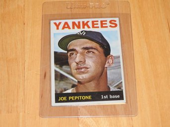 1964 Topps Joe Pepitone Baseball Card