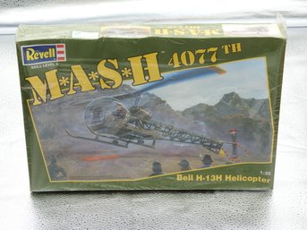 Vintage Sealed Mash Army Helicopter Model Kit