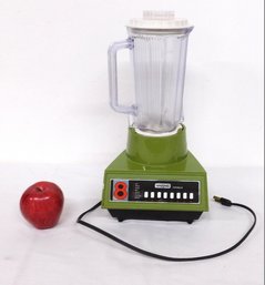 A Vintage Avocado Green Waring Futura II Push Button 8 Speed Blender C.1970's - Working Good