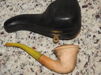 Old Meerschaum Fluted Smoking Pipe With Case