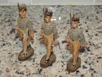 Lot Of 3 1940s 4 Inch Elastolin Soldiers