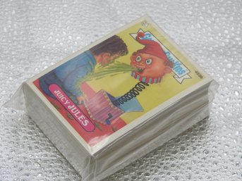 Sealed Set Of 1987 Garbage Pail Kids Sticker Trading Cards