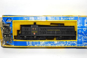 Vintage HO Scale 6500 Pennsylvania Train Engine In Box