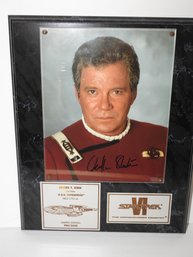 Signed Star Trek William Shatner Photo Put Out By Paramount Pictures 980/2500