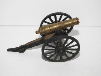 Old Fort Niagra Cast Iron & Brass Canon
