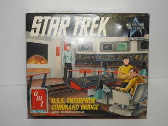 Never Built Star Trek USS Enterprise Command Bridge Plastic Model Kit