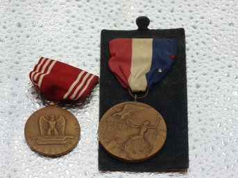 Lot Of Two WW2 Medals