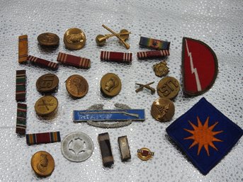 Big Lot Of WW2 Military Pins