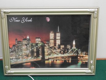 Cool Vintage Working Lighted Multi Color New York Skyline