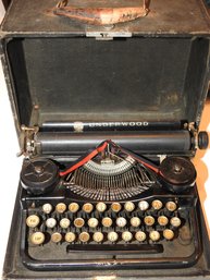 Circa 1921 Compact Underwood Typewriter