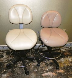 Orascoptic By Kerr- Super Soft, Ergonomic Rolling Chairs With Contoured Backrest In Cream And Beige