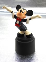 High End Walt Disney Collection Retired Mickey Mouse Figurine With Box