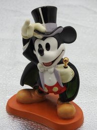 High End Walt Disney Collection Retired Mickey Mouse Figurine With Box With COA