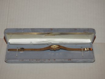 Vintage Elm City Jewelers Wittnauer Wrist Watch