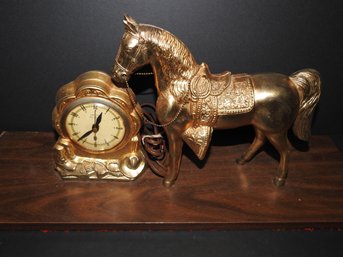 WORKING  Old United Metal Horse Clock With Wooden Base