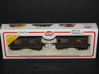 Vintage HO Scale 2 Pack ORE Cars