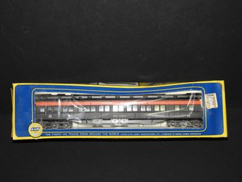 Vintage HO Scale New Haven Railroad Fox Point Train Coach Car