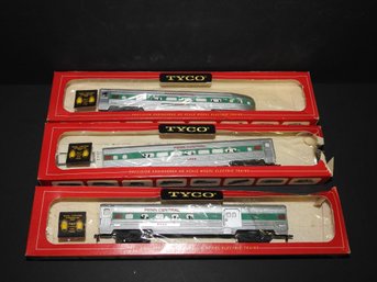 Lot Of 3 Vintage HO Scale Penn Central Coach Train Cars